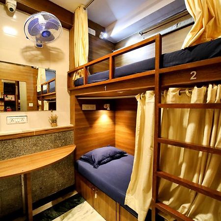 Maple Social Hubz-Hostel Mumbai Kültér fotó