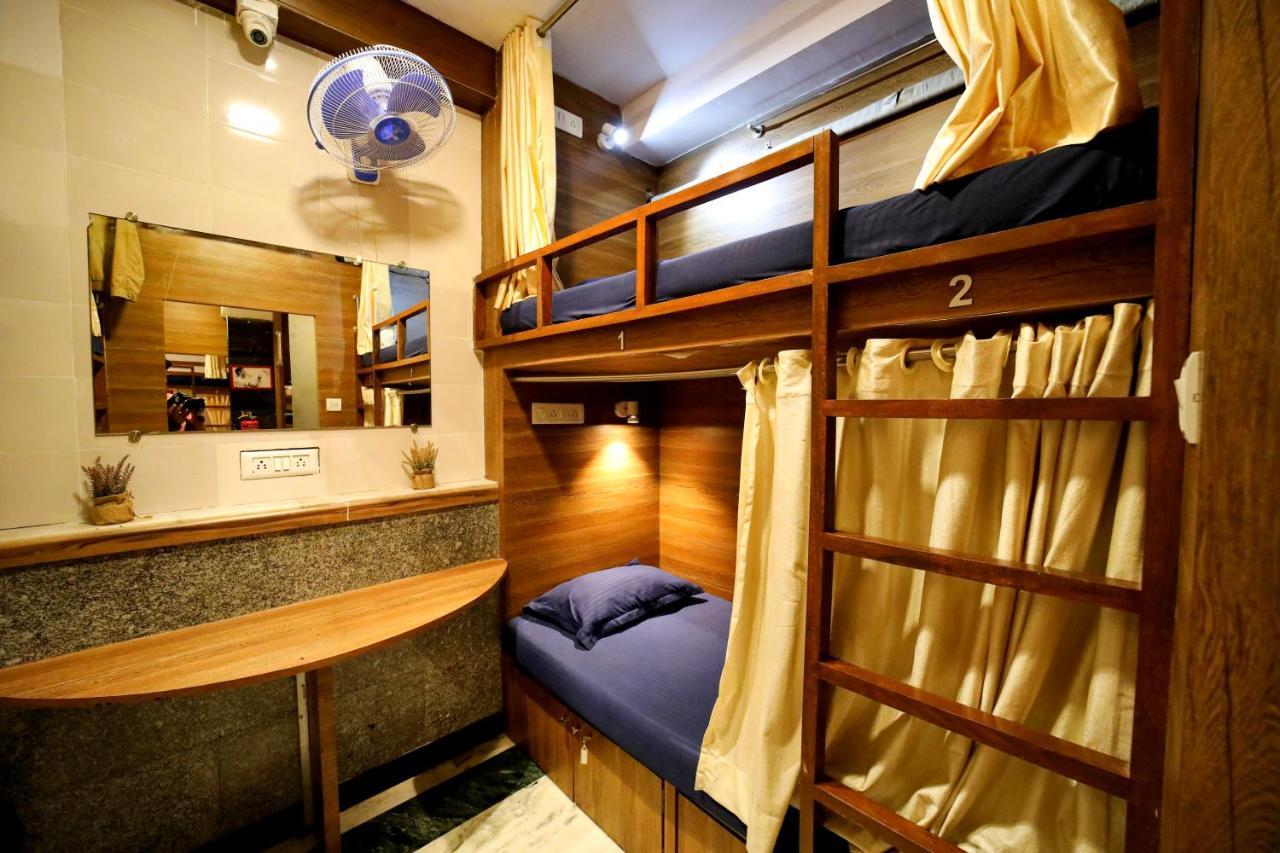 Maple Social Hubz-Hostel Mumbai Kültér fotó