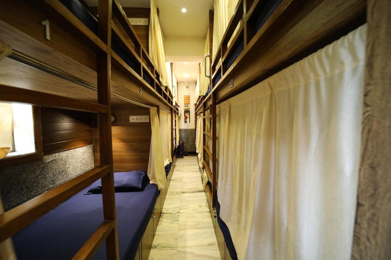 Maple Social Hubz-Hostel Mumbai Kültér fotó
