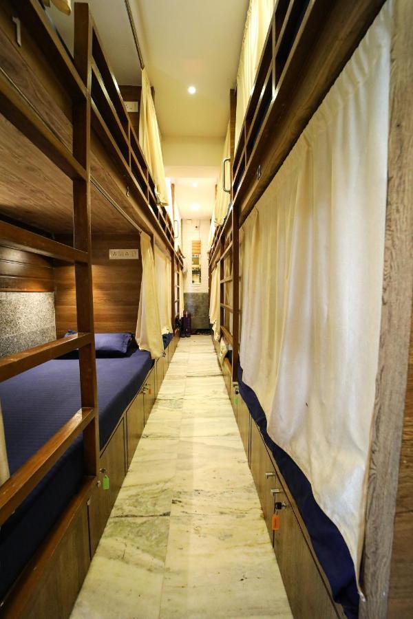 Maple Social Hubz-Hostel Mumbai Kültér fotó